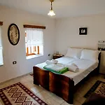 The Of Diplomacy Apartmán
